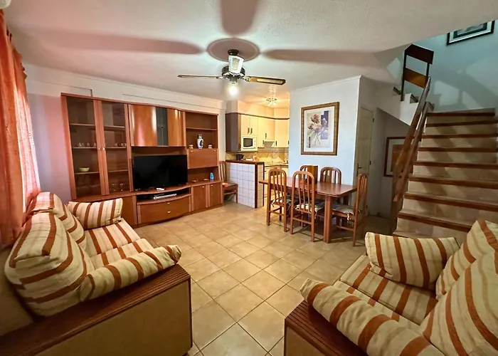 Bungalo En La Mata En Urbanizacion Con Piscina Torrevieja