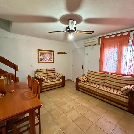 Bungalo En La Mata En Urbanizacion Con Piscina Prázdninový dům